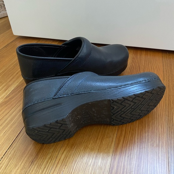 Dansko Clogs - Picture 4 of 4